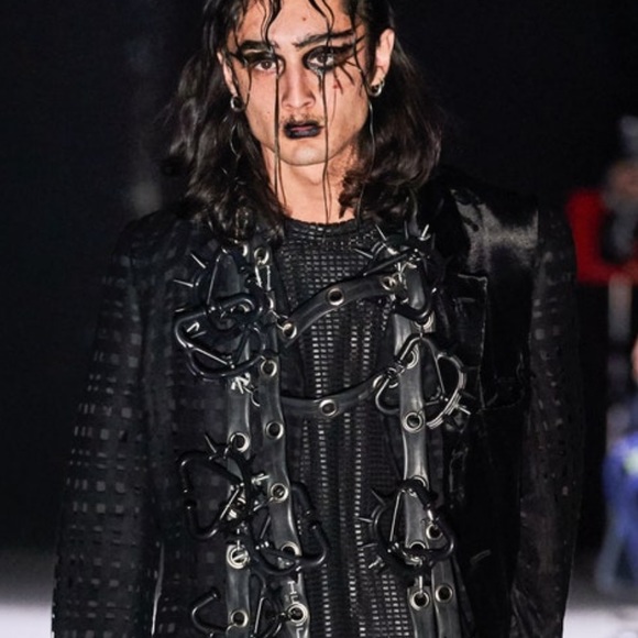 NWT A-W 2019 RARE CDG - Picture 3 of 9